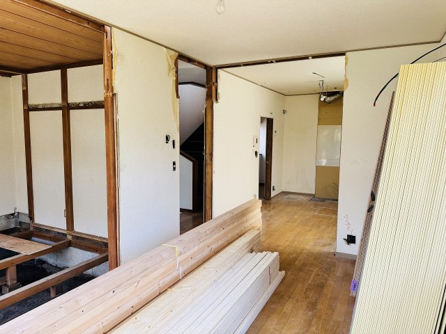 ～現在リフォーム中、詳細は当社までお気軽にお問合せ下さい～