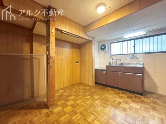 ダイニングキッチン約5.8帖