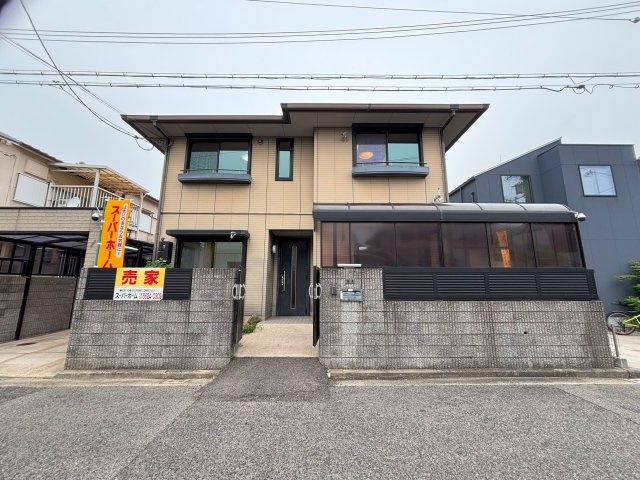 外観：327002247345