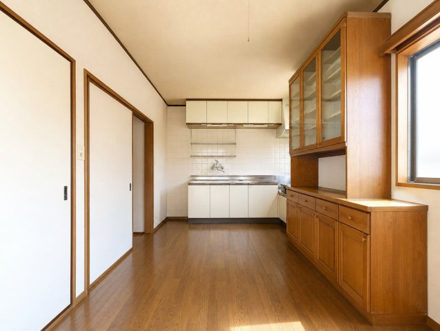 ◆明るい2階ダイニング！外からの視線もシャットアウトできます。陽当り良好なみんなが集まる楽しい空間になります。※写真は加工しています