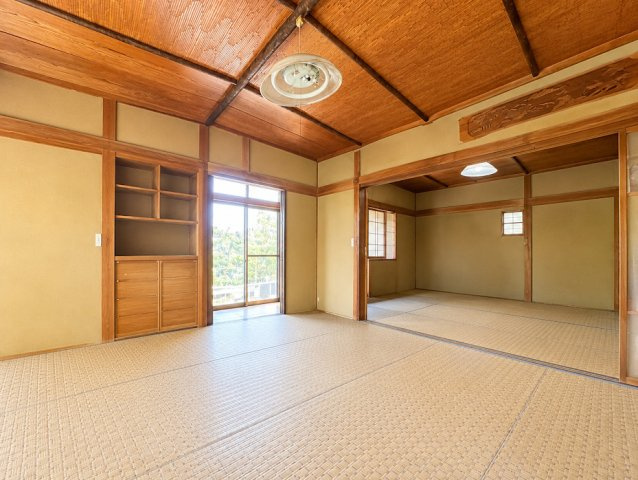 ◆柔らかい陽光が差し込む明るいお部屋を演出する設計。彩光の取れる窓が気持ちの良いお部屋を創り上げます。※写真は加工しています