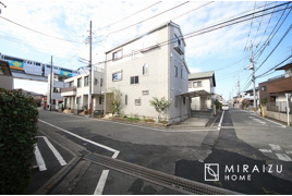 中古戸建　日野市万願寺2丁目　全1棟の外観