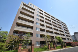 グランスイート三鷹下連雀の外観