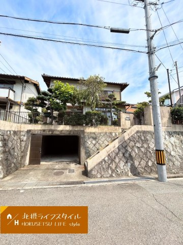 外観：327002180083