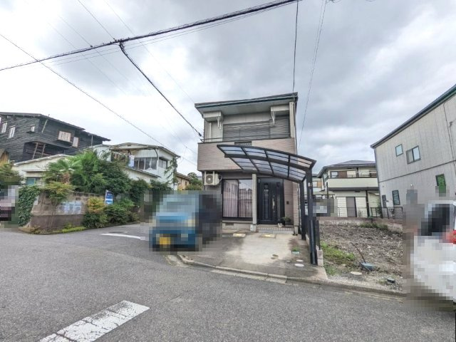 ※車種により2台駐車可　カーポート1台付