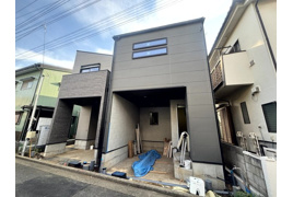 横浜市泉区中田南　全2邸（1号棟）の外観