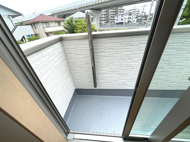 2階バルコニーです。
