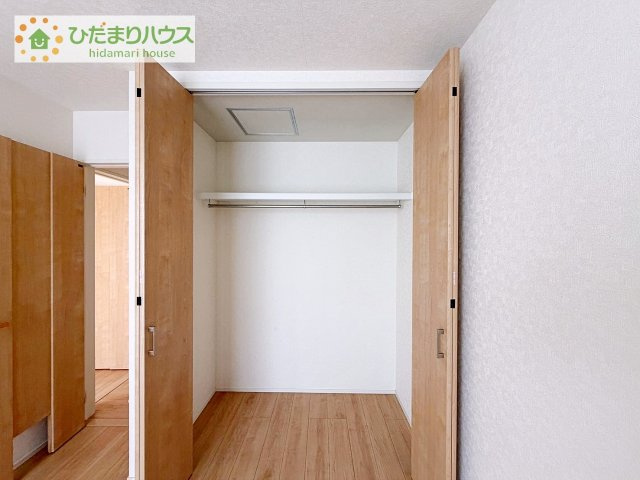 全室にクローゼットが付いていて、お部屋の住空間もスッキリ広々使えそうです(^^)