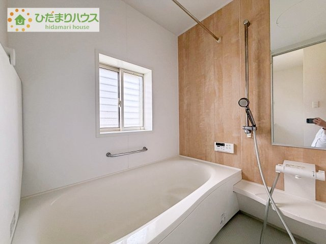 大人が足を伸ばしても十分な広さ！一人でゆっくりくつろぐ時間も大切です！