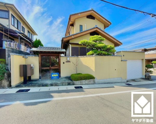 外観：326000217986