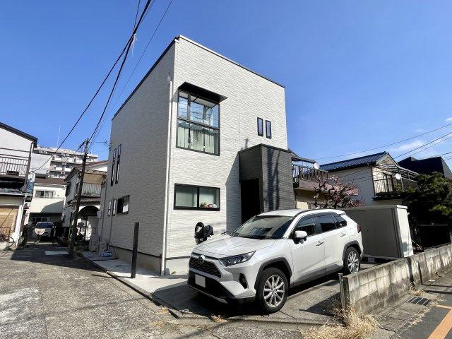 外観：311002318326