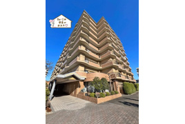 ライオンズマンション中倉の外観