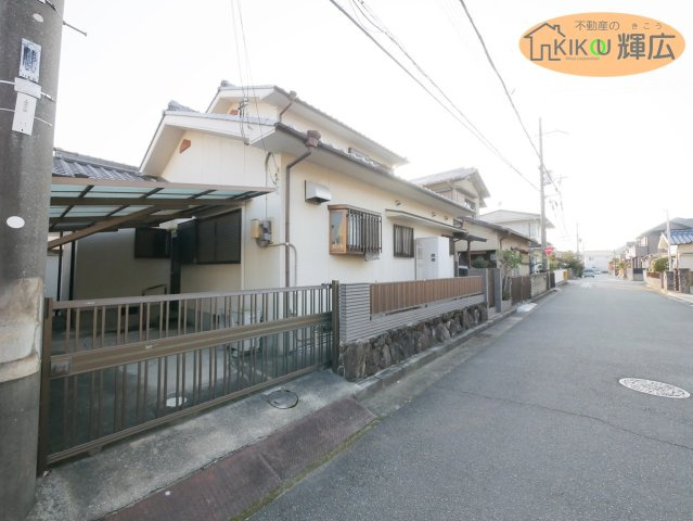 外観：328000615757