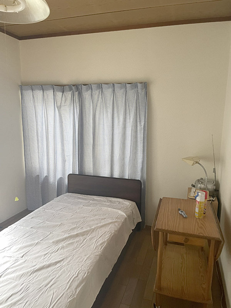 【戸建　高山市松之木町　150万の洋室】