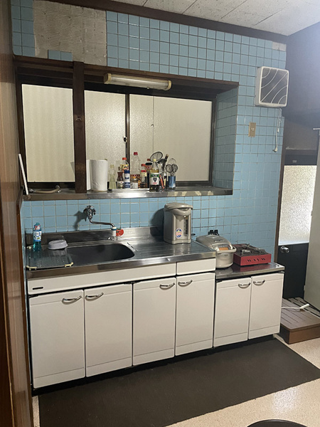 【戸建　高山市松之木町　150万のキッチン】