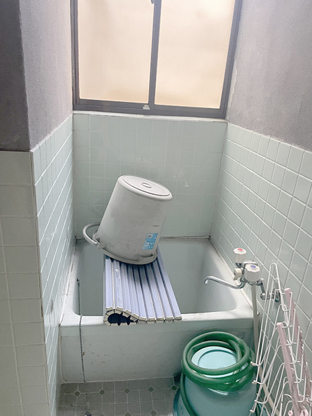 【戸建　高山市松之木町　150万の浴室】