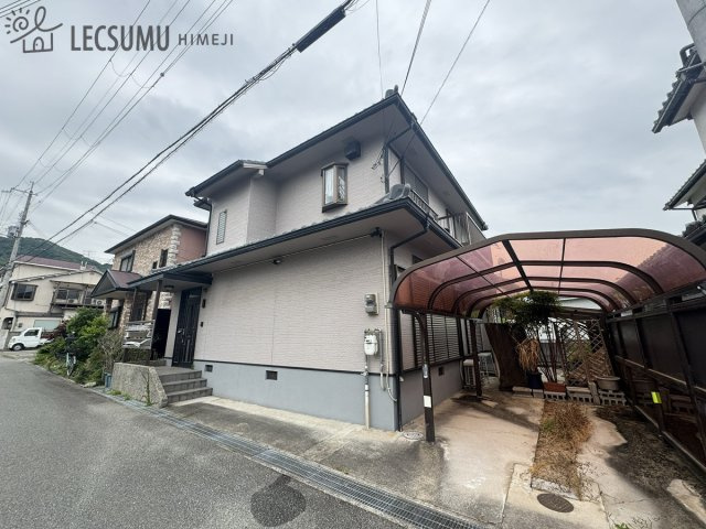 外観：328000608159