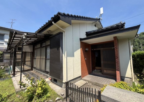 【大明丘1丁目　中古戸建ての外観】