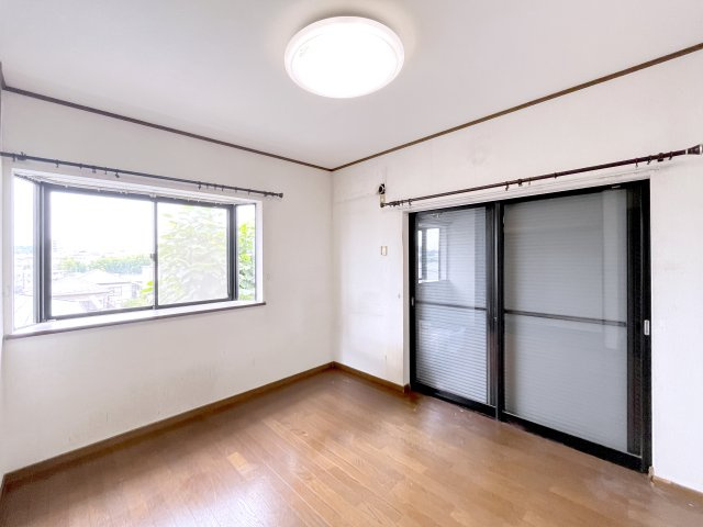 2階洋室5.7帖