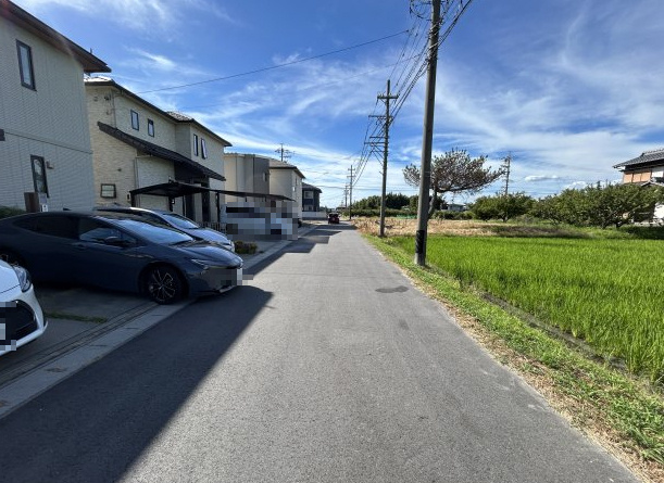 前面道路含む現地写真