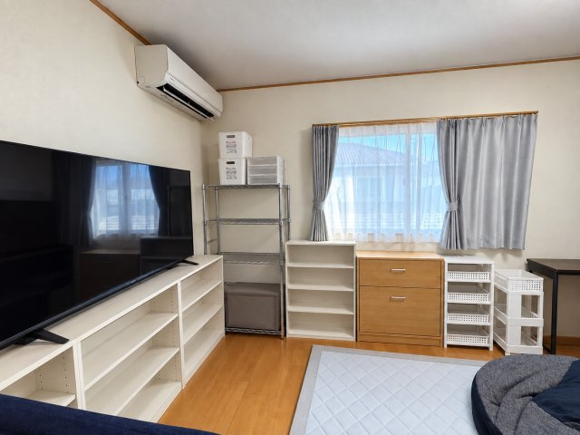 ご家族それぞれの居室として使いやすい、落ち着いた洋室です