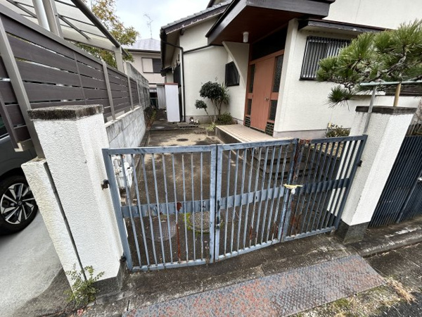 【 新規専任物件 川西市緑台6丁目 建築条件無しの外観】