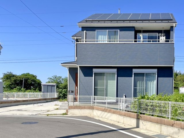 ■外観｜特徴のある個性的な住まいと美しい街並み、そして住みやすい環境を、ぜひ現地でご覧になりませんか。お気軽にお問合せください(^^)