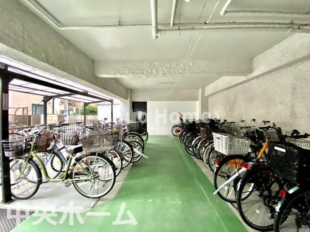 【自転車置き場】最新の空き状況や費用などの詳細は担当スタッフまでお問い合わせください。