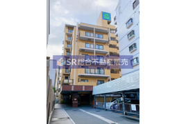 大発ロイヤルハイム八戸ノ里駅前の外観