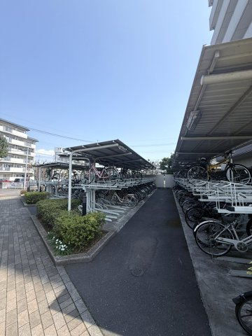 バイク置場/月額500円（空き状況要確認）