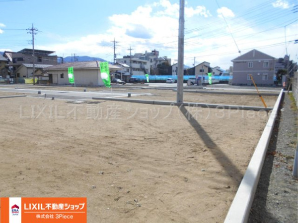 【笛吹市石和町川中島　区画③　住宅用地の外観】
