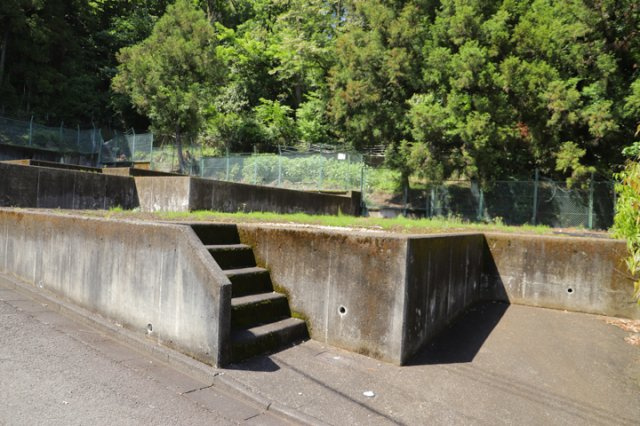 物件の詳細については、現地を見てわかること以外に、役所や法務局などで調べないとわからないことがあります。そのため、現地に行く場合は、もしこの物件を買ったらどのような生活ができるかをイメージしましょう。