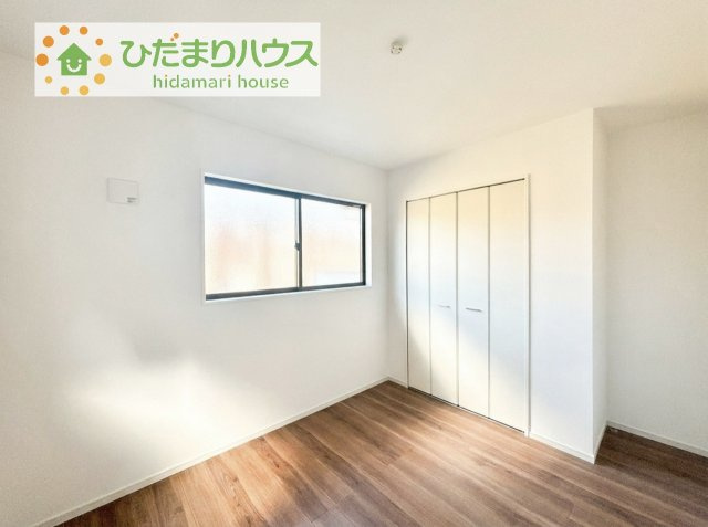 木の温もりがやさしいフローリング♪