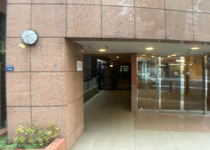 ＳＲＣ造は強度や耐震性の面でもRC造と比べて優れています。そのため、10階建以上の高層または超高層マンションなどの建築にも多く採用されています。柱や梁などのサイズが小さくても高い耐震性を確保できます。