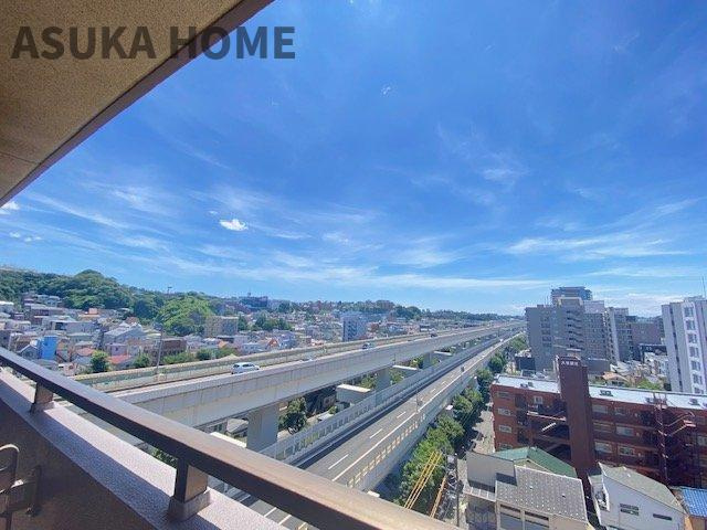 開放感がある突き抜けた景色が一面に広がる眺望！ぜひ実際にご覧になって下さい。