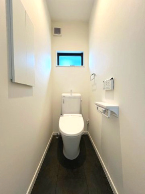 2階にもトイレが設置されています。