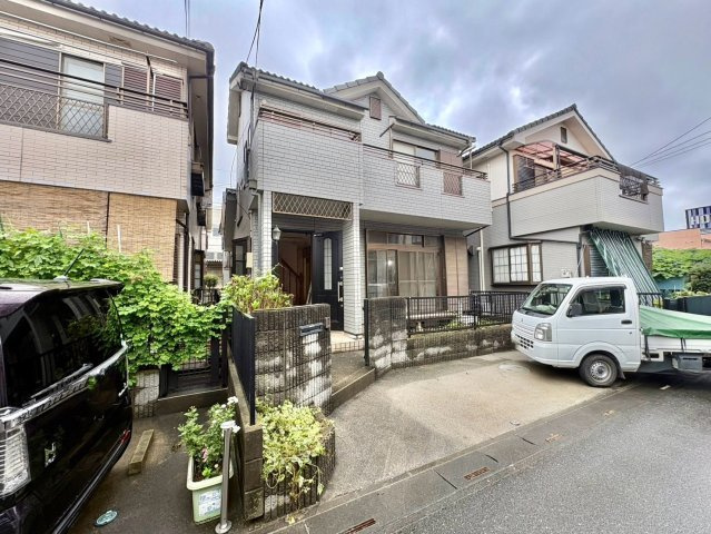 全居室6帖・全居室に収納がある3LDK！2026年11月リフォーム完了予定(水回り、クロス、等)！南西向きで陽当り良好です！