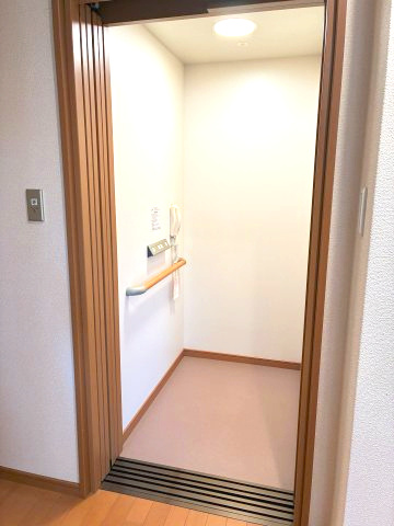 エレベーター