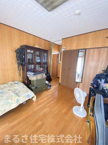 2F洋室　収納あり