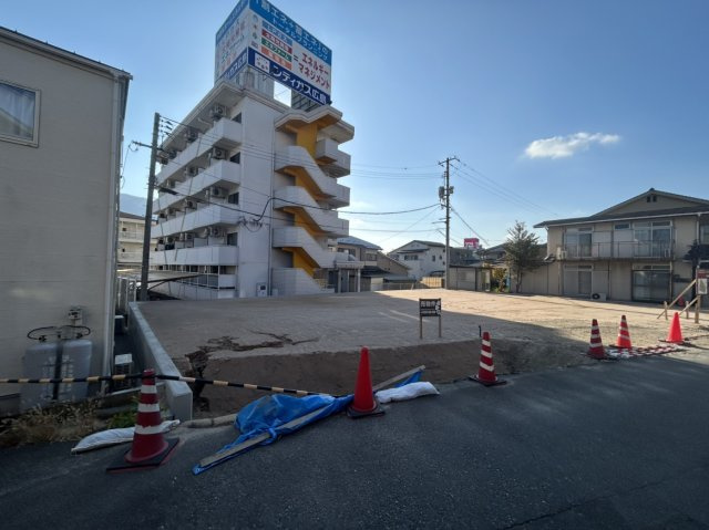 外観：334000223196