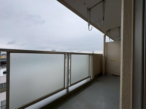 5階部分・南東角住戸につき眺望良好です