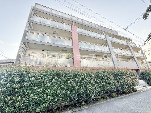 鉄筋コンクリート造5階建3階部分、新耐震基準・旧耐震が気になる方はスタッフまでお問い合わせください。