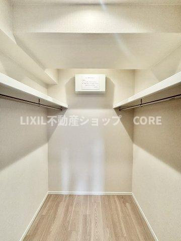 ウォークインクローゼットのある住まいで収納上手な生活を実現！