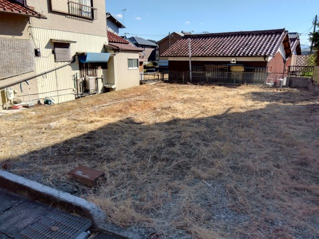 伊豆縦貫道玉沢ICまで車で3分、国道1号線まで車で4分です。多方面へのアクセス良好です。
