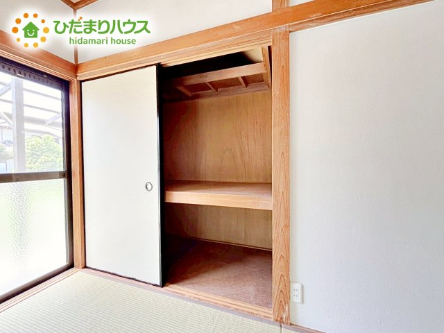 お布団やお子様のおもちゃなどがスッキリ収納できますね(^^♪