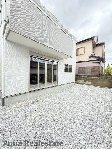 お庭の付いた物件です