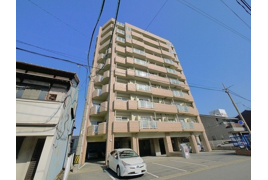 ホワイトキャッスル若松駅前（C-33）の外観