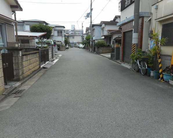前面道路含む現地写真