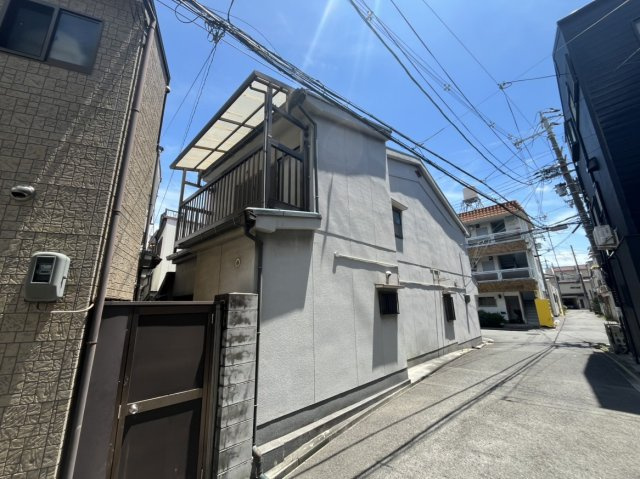 【現地外観写真】広々5DK！■3沿線利用可！都心へ快適アクセス