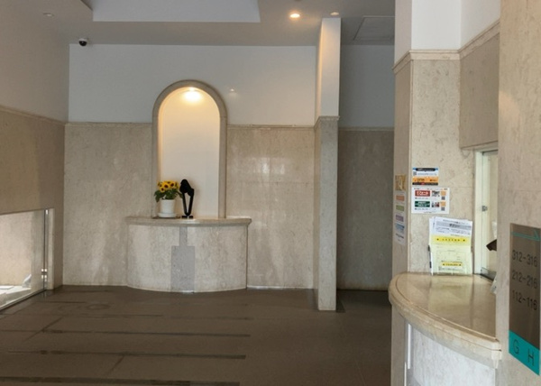 コープ野村緑山ヒルズ弐番館のロビー